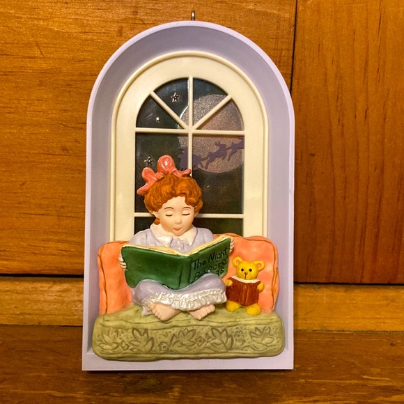 “Spoonful of Stars” A Christmas Eve Story ~Hallmark Keepsake Ornament~ NIB - Picture 2 of 10